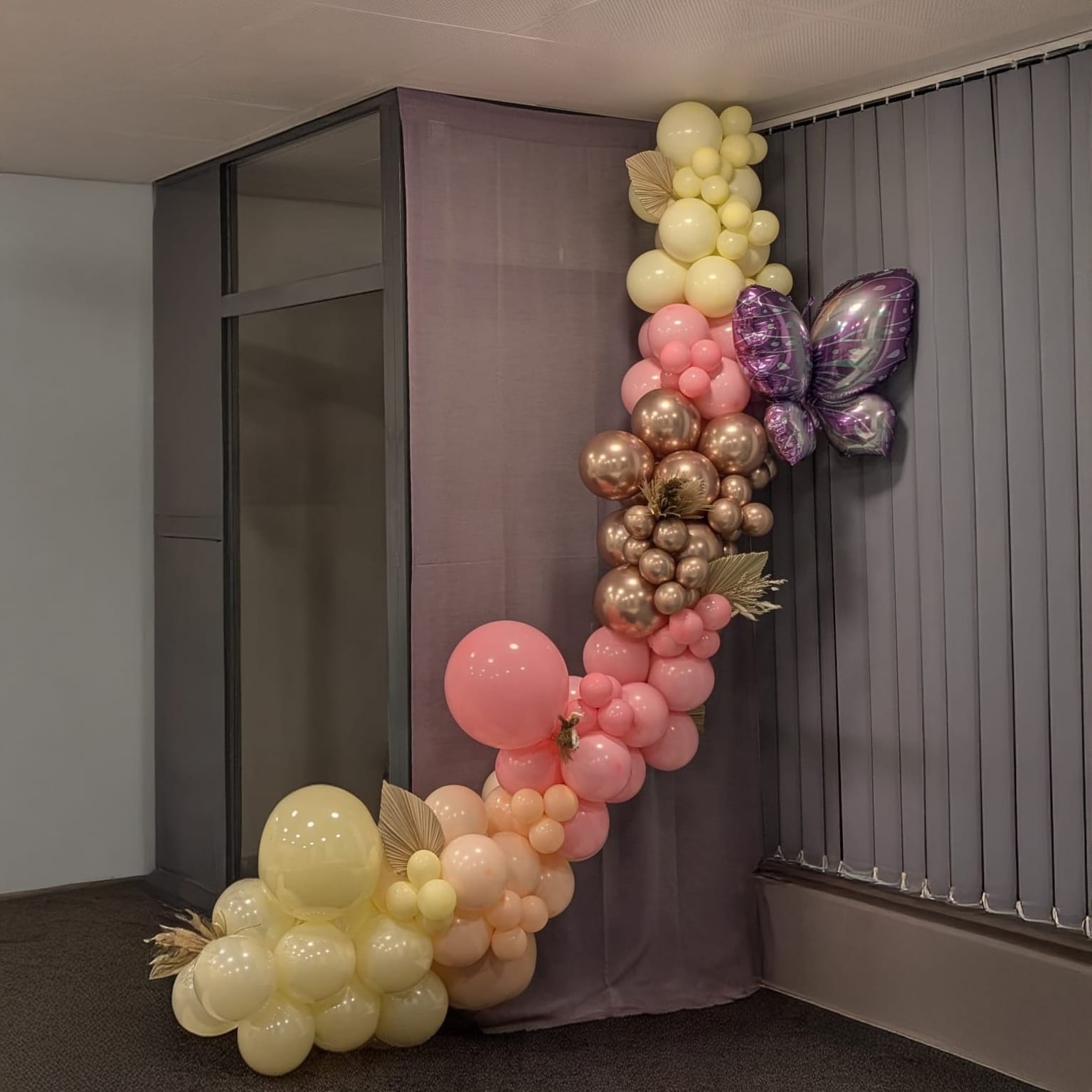 Grab and Go neljällä eri ilmapalloilla ja erikois foliopalloilla.